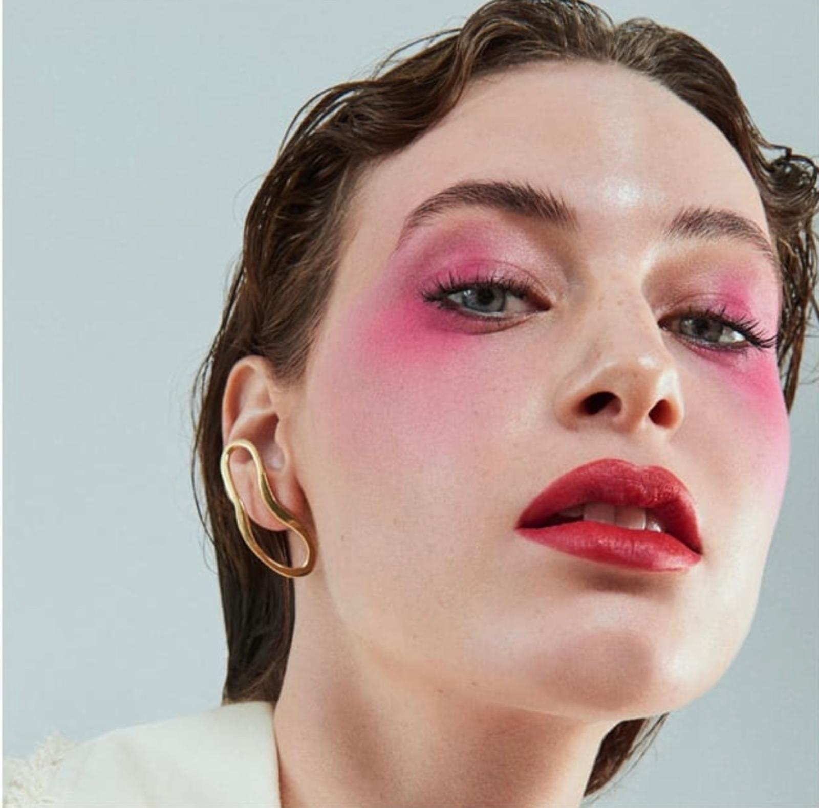Beauty Editorial Pink – Make-up by Stephan Schmied